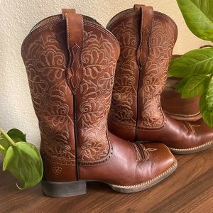 ARIAT Western boots